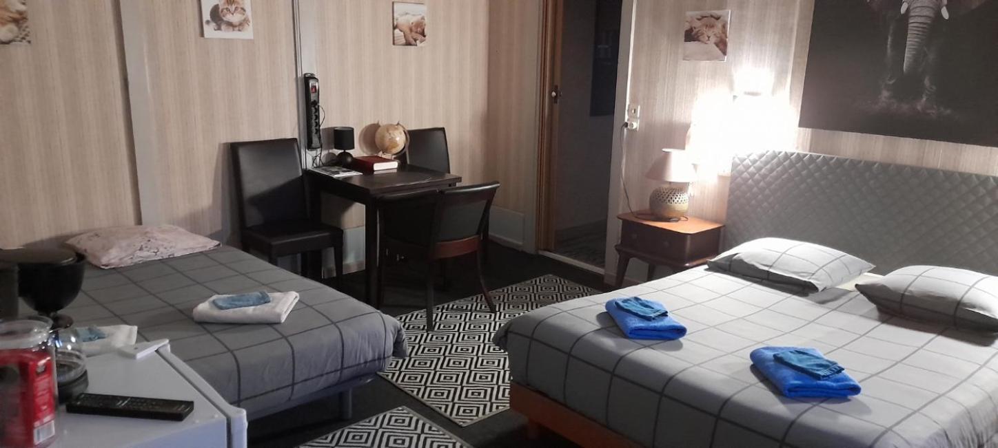 Ancien Hotel Plein De Charme 보므 레 다므 외부 사진